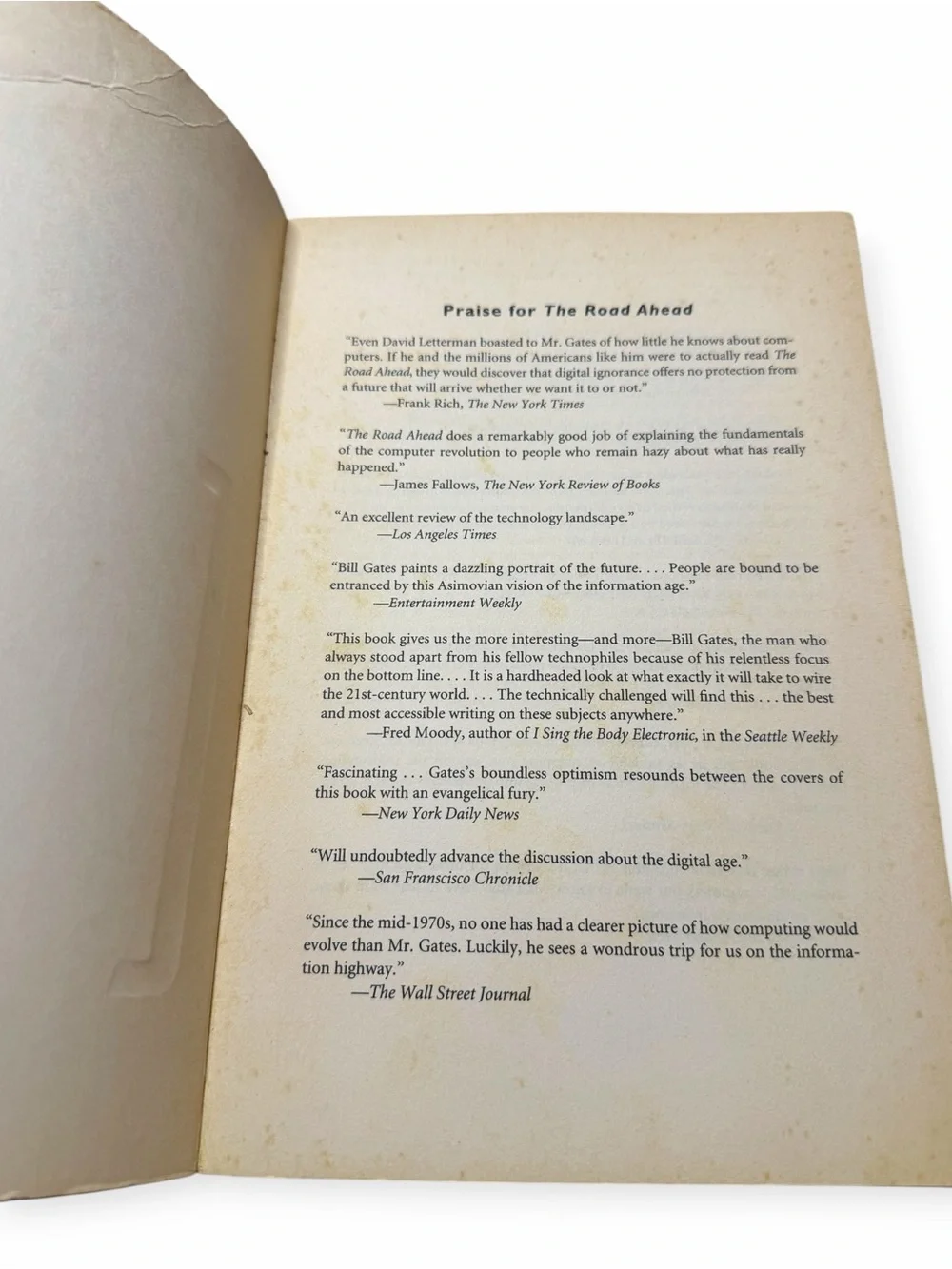 Bill Gates The Road Ahead Revised Book w/ Interactive CD-ROM Penguin 1996